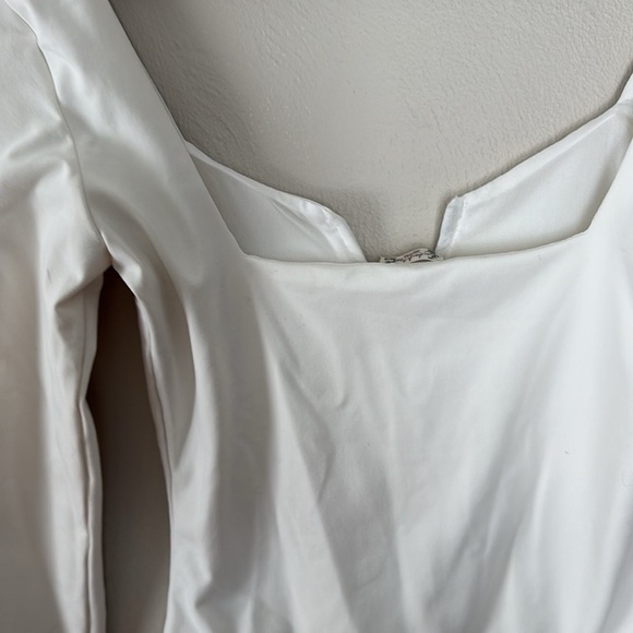 NWOT white Free People V notch bodysuit small - Picture 5 of 5